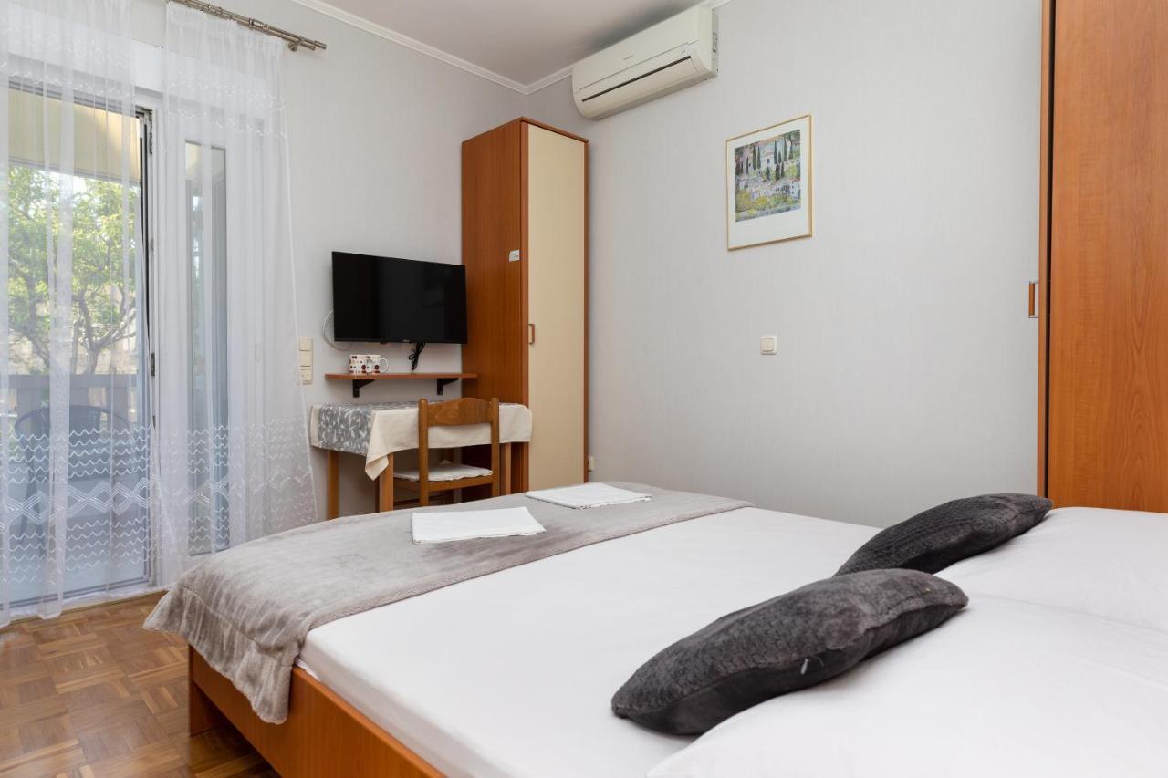 Apartment Duce 5973B Omis Bagian luar foto